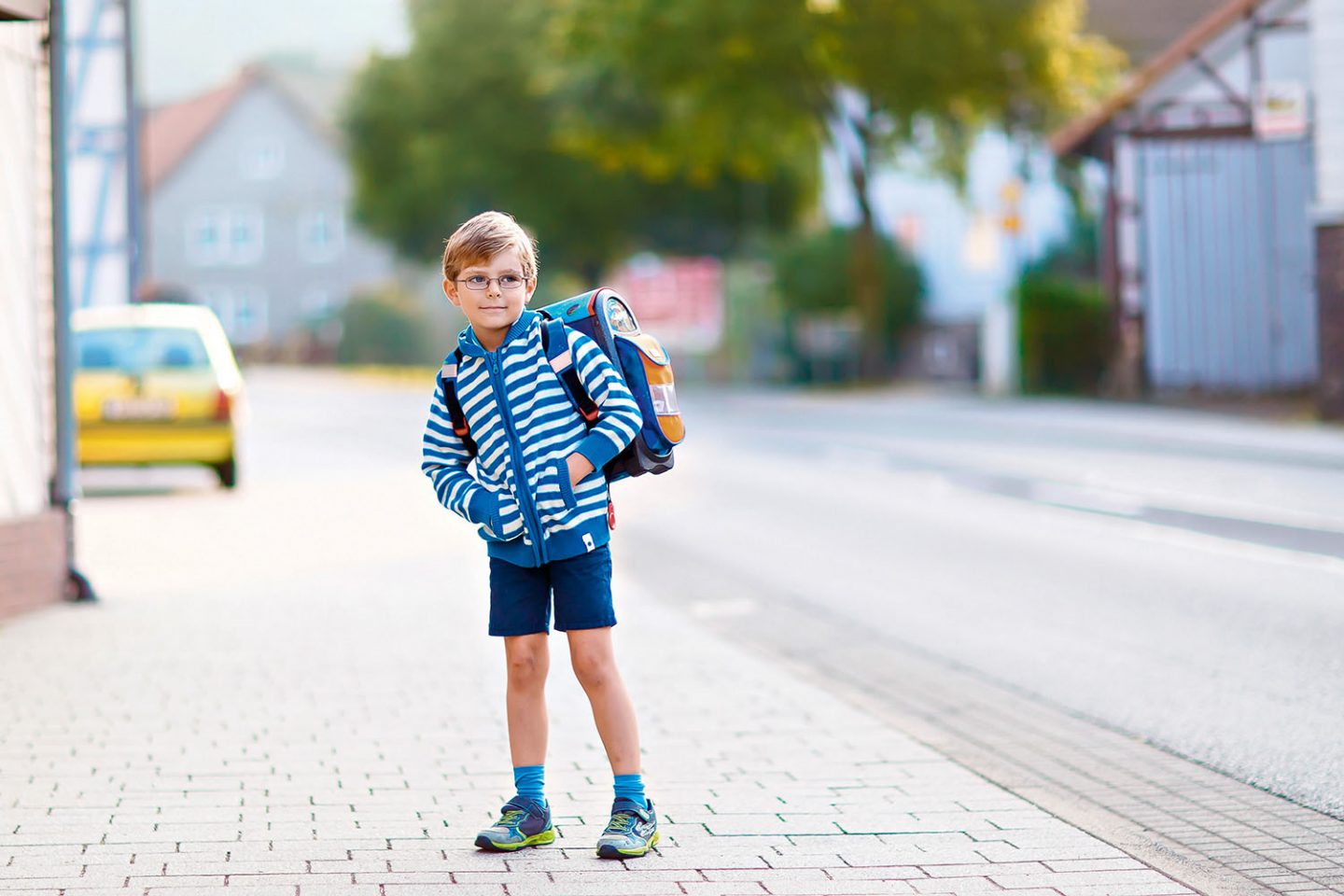 Gefährlicher Schulweg durch Elterntaxis – Magazin SCHULE ONLINE