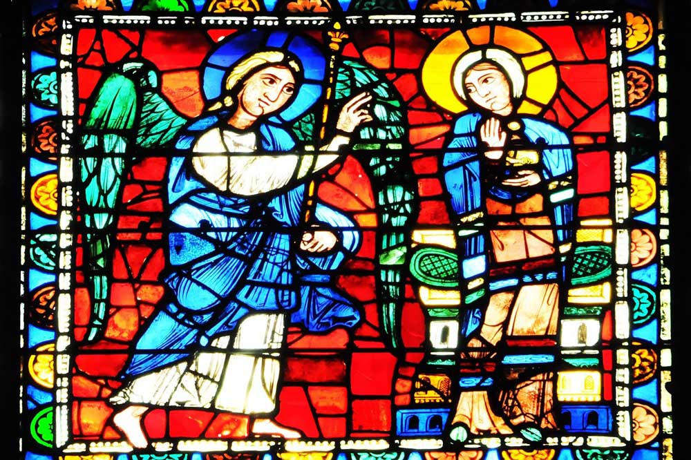 Verkündigung Mariens - Fenster in der Kathedrale von Chartres - Bibel-Quiz
